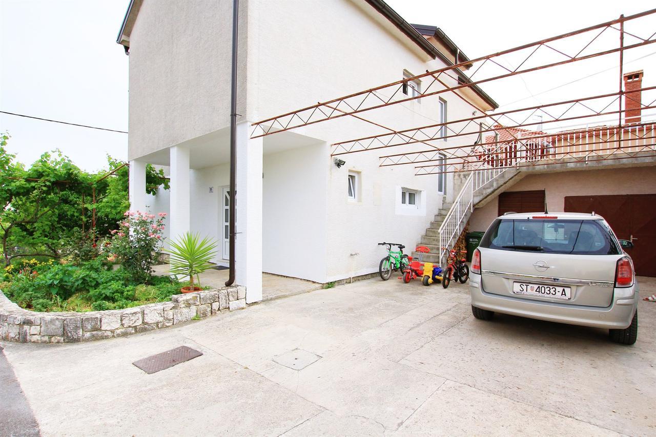 Apartment Anica Trogir Exterior photo