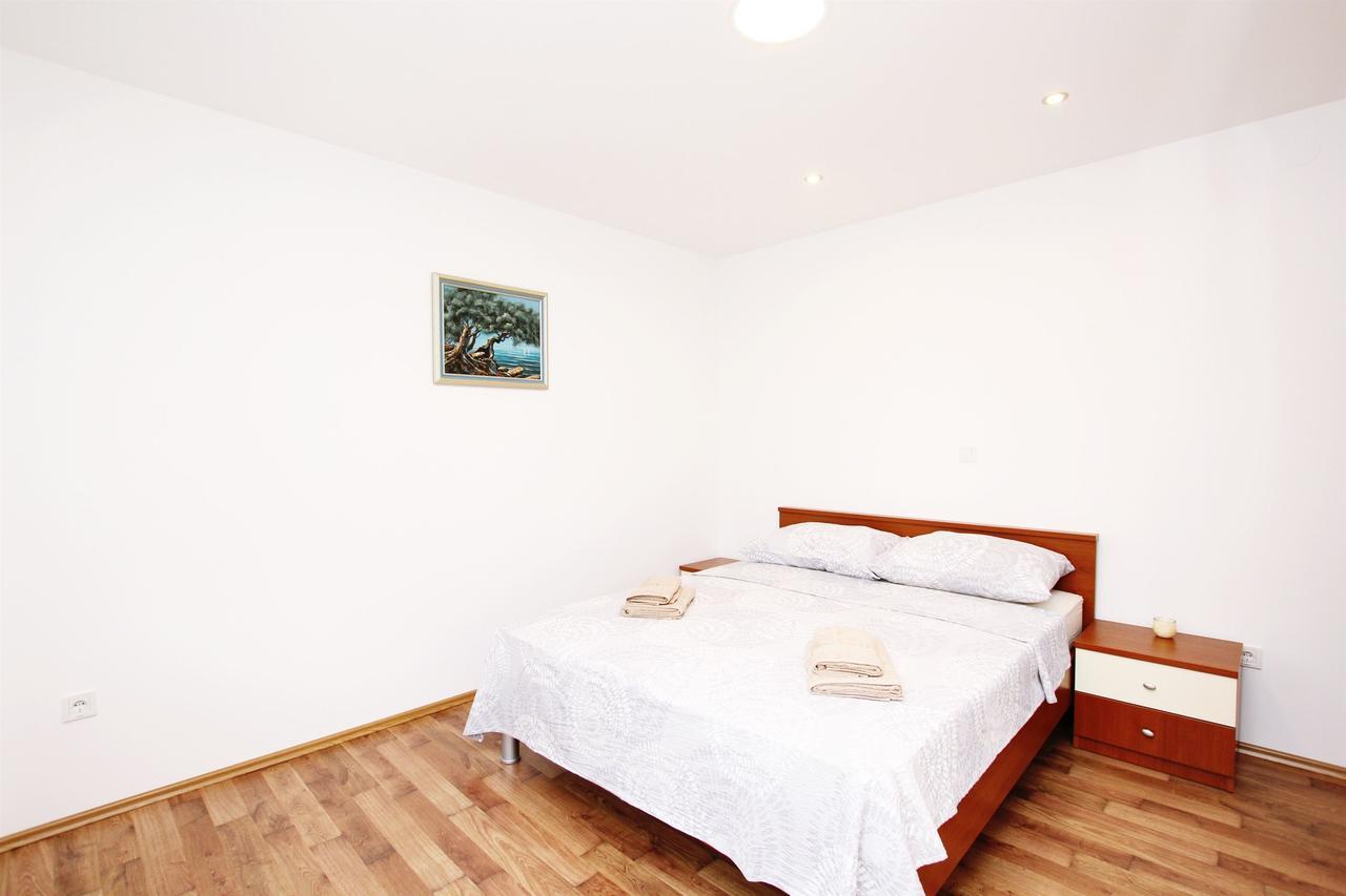 Apartment Anica Trogir Exterior photo